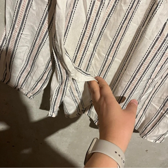 LOFT Blouse NWT Womens Medium White Striped Rayon Balloon Sleeve V Neck - Picture 7 of 11